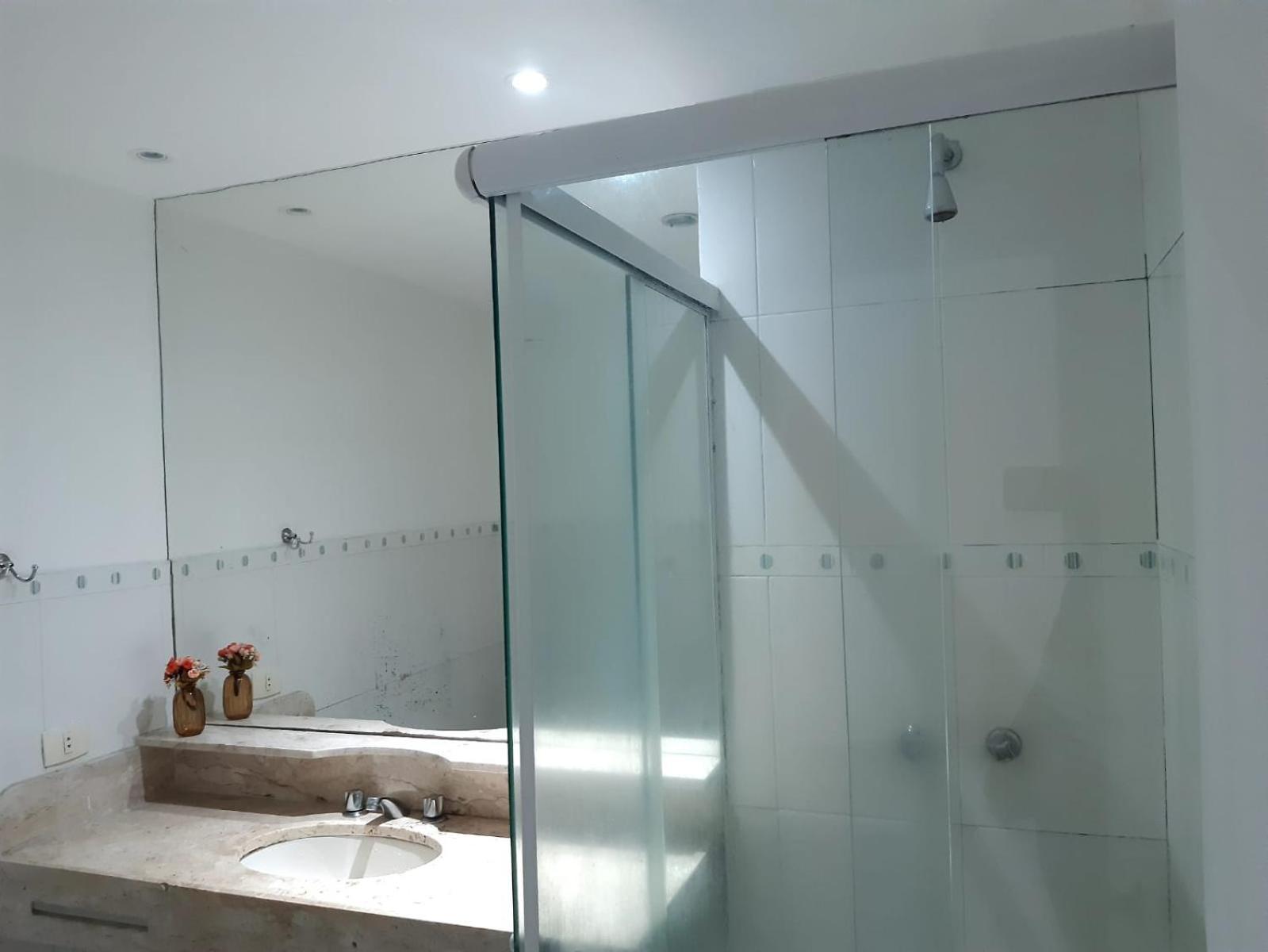Flat Posto 6 Com Piscina - 503 - Copanema Appartamento
